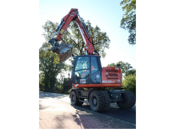Excavator pe roti Atlas  175W SR Excavator mobil hidraulic (coadă scurtă) de vanzare